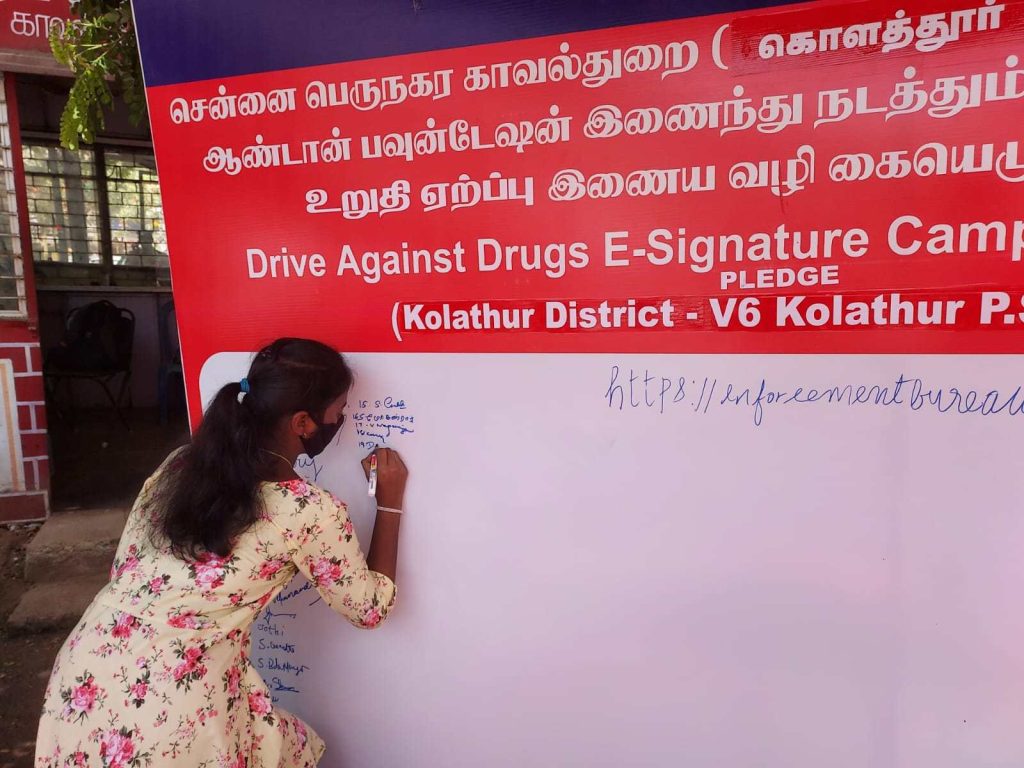 Drug Awareness Signing Campaign 15